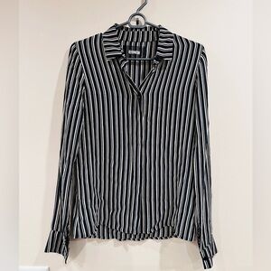 🔥Reformation Black and tan Striped Women's Blouse🔥